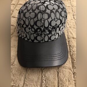 Coach Black and Gray Patterned Cap